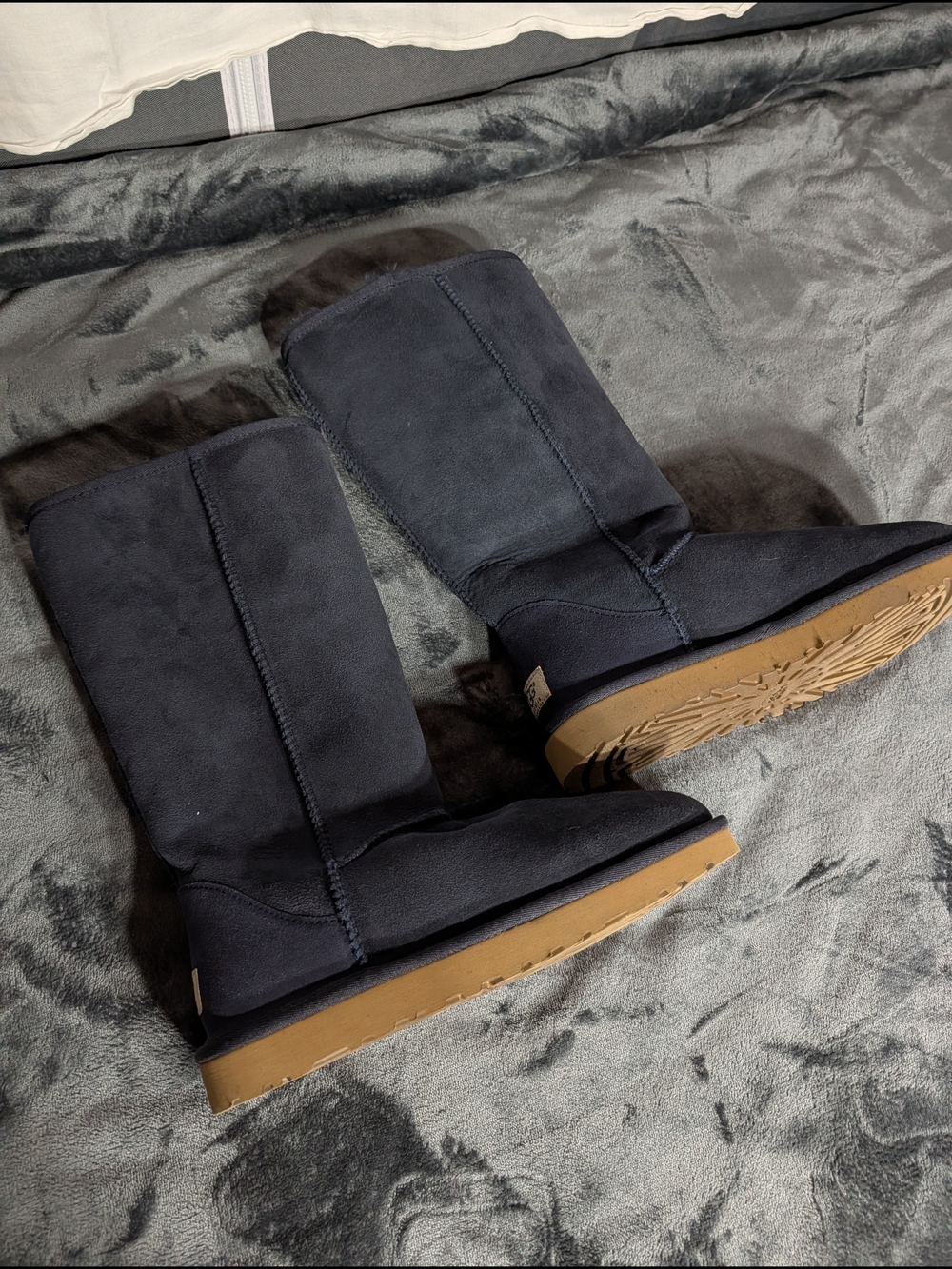 UGG Tall Classic Suede Boots in Navy - Picture 4 of 4